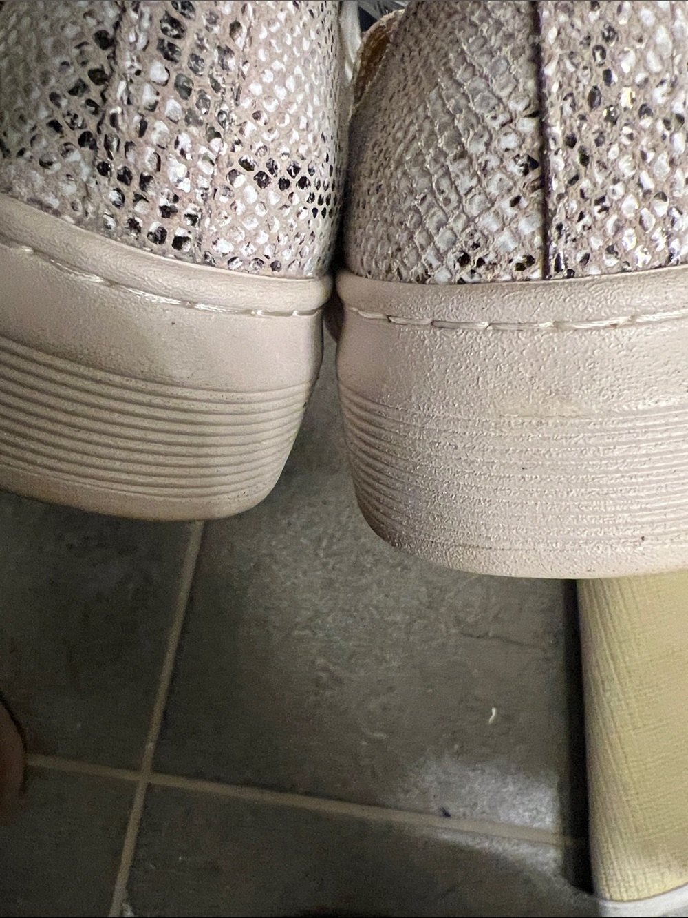 Söfft Potina Snake Print Platform Slip-On Sneakers Sz 10 Coastal Chic Leather - Picture 7 of 8
